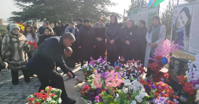 Vətən müharibəsi şəhidi Ramiz Mustafayevin ildönümündə xatirəsi anılıb