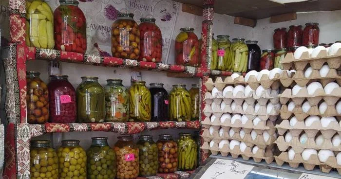 Qida zəhərlənmələri artır: Bəs AQTA hara baxır ? ARAŞDIRMA