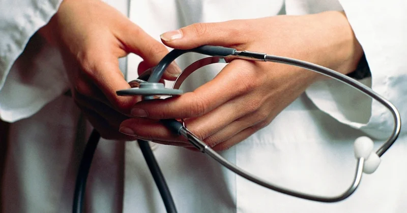 Nazirlik 7 tibb işçisini təltif edib