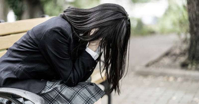 Число самоубийств среди школьников в Японии достигло рекордного уровня