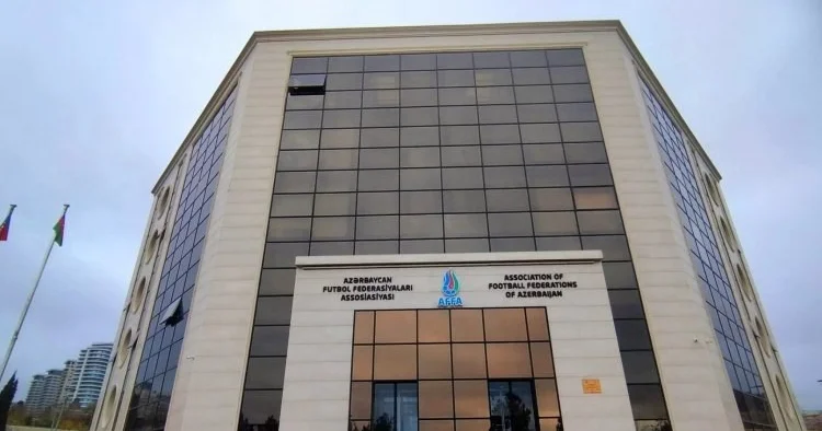 AFFA Neftçi ni 2000, Qarabağ ı 2500 manat cərimələdi