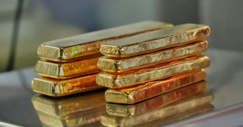 Россияне приобрели золото в рекордном количестве