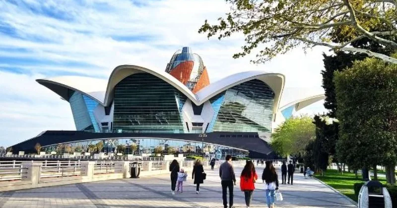 Sabah 13 dərəcə isti olacaq