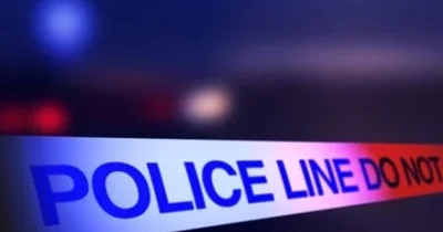 Nyu Yorkda sürücü avtomobilini sinaqoqa çırpıb