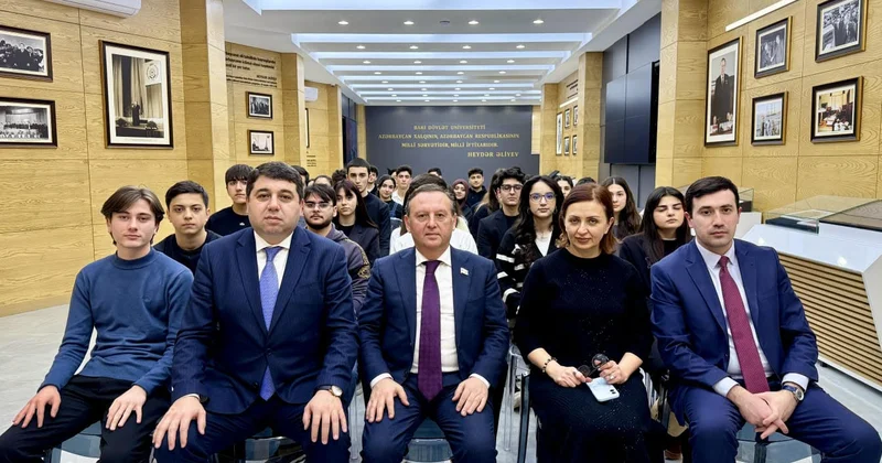 Heydər Əliyev mühazirələri FOTOLAR