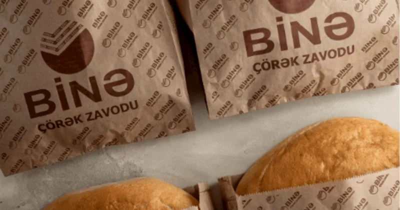 Masazırda qalmaqal: Binə Çörək Zavodu nun çörəyindən süpürgə çöpləri çıxıb VİDEO