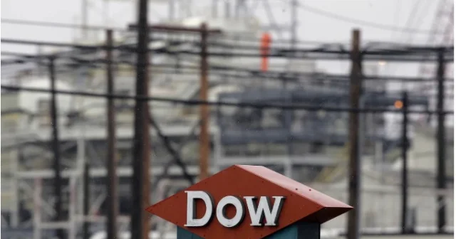 Bu şirkət 5 minə yaxın işçisini ixtisar edəcək