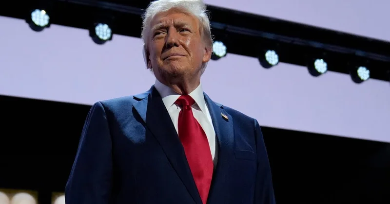 ABŞ armadası İrana yaxınlaşır, Tehran nüvə danışıqlarına çağırılır Tramp