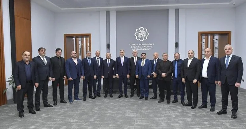 Azərbaycanın beynəlxalq yükdaşıma şirkətləri ilə fəaliyyətinin səmərəliliyi müzakirə edilib