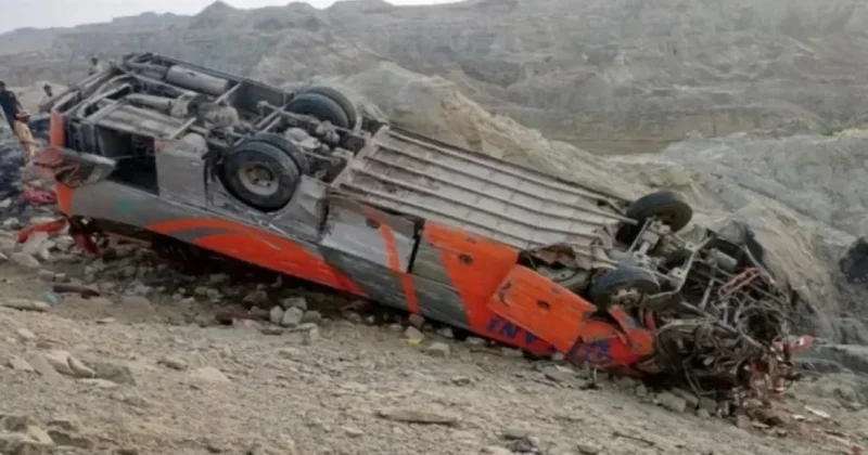 12 aktyor qəzada həlak oldu