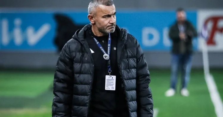 Arzularla imkanlar üst üstə düşməyəndə heyfislənmə, böyük adam!