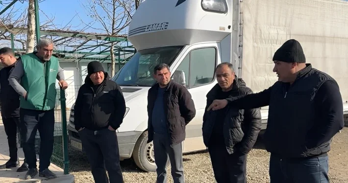 Водители из Азербайджана заявляют о высоких штрафах при транзите через Грузию