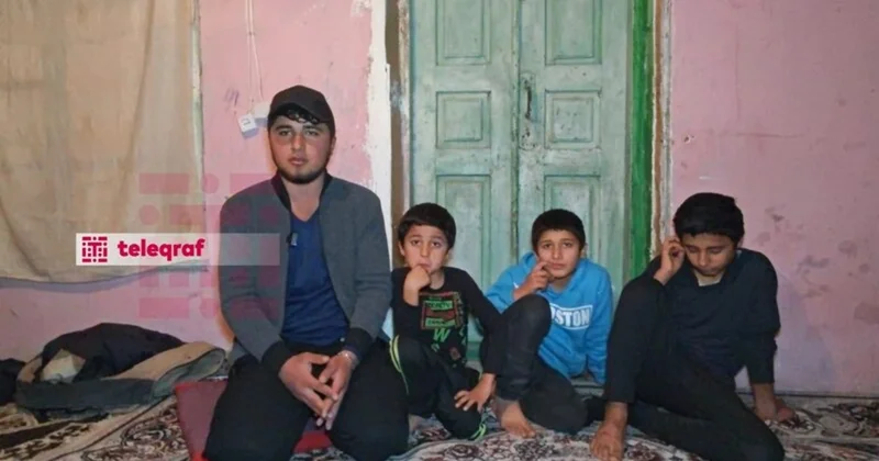 Fermada keçən uşaqlıq: Cəlilabadda dörd qardaş məktəb üzü görmür