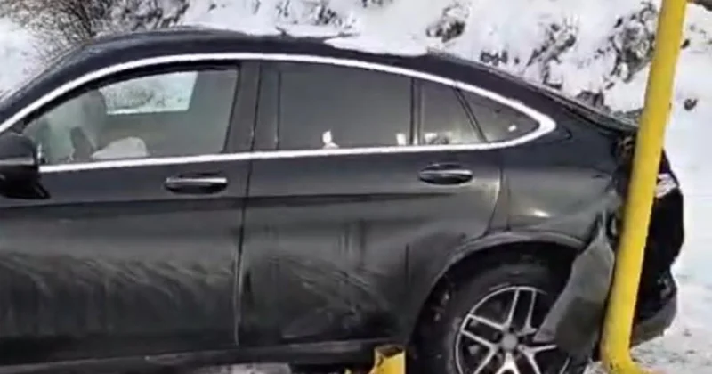 Şahbuzda avtomobil qaz xəttinə çırpılıb, 160 abonent qazsız qalıb