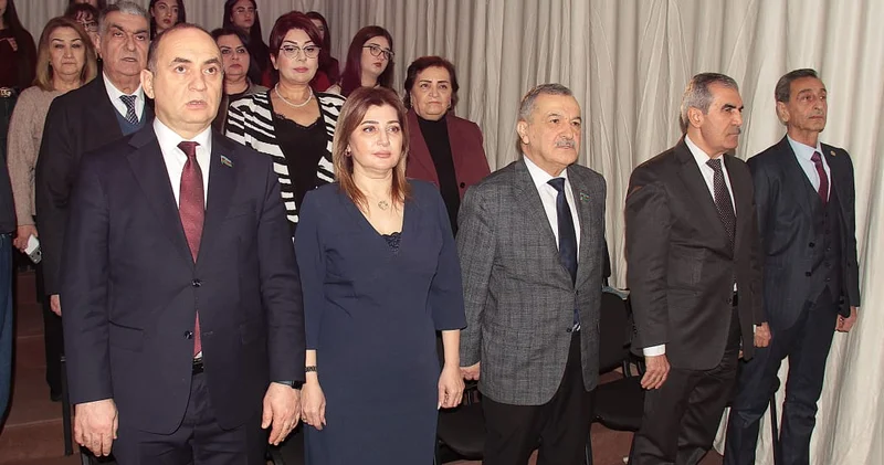 Gənclər Gününə həsr olunmuş tədbir keçirildi FOTOLAR