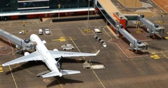 Hava limanı yaxınlığında partlayışlar olub