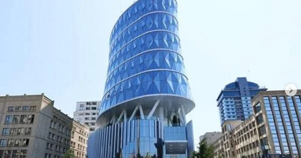 Onlayn sifariş edilən mallar gömrükdə niyə saxlanılır? Rəsmi