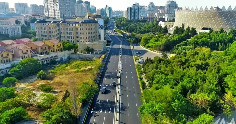 Əsas prospektlərdən birində hərəkət sxemi dəyişir VİDEO