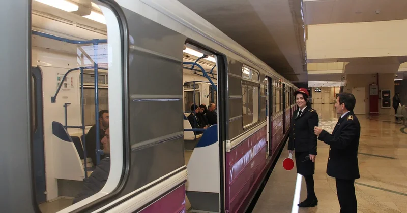 Metroda problem: QATARLAR gecikir