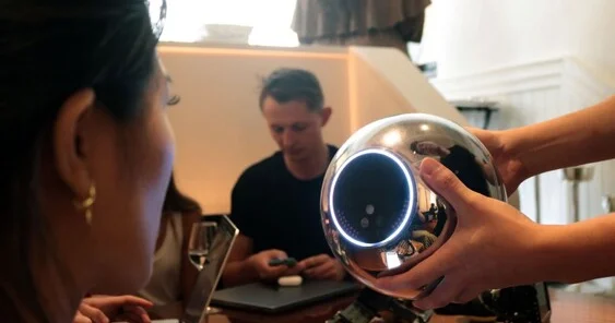 ChatGPT nin yaradıcıları özlərinin botsuz sosial şəbəkələri üzərində işləyirlər