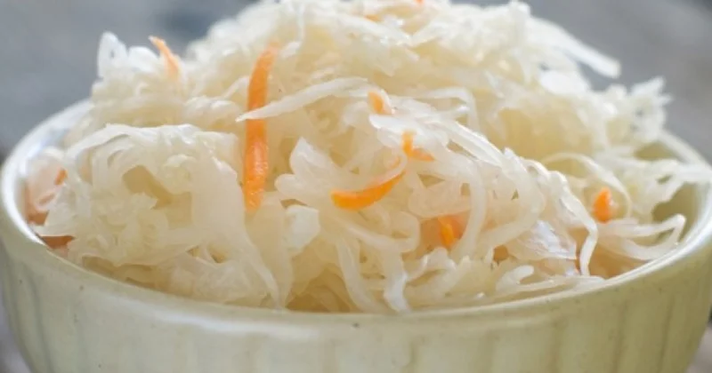 Kələm turşusunun faydaları və təhlükəsiz istehlak qaydaları