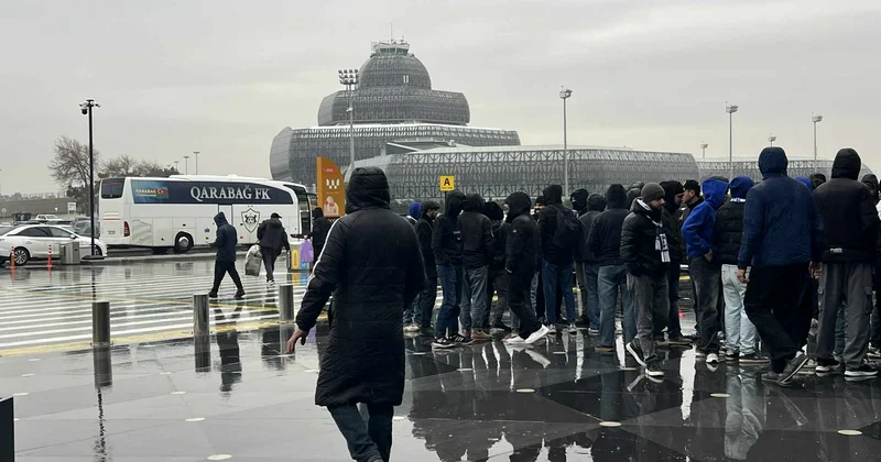 Azərbaycan futbolunda yeni tarix yazan Qarabağ Vətənə döndü