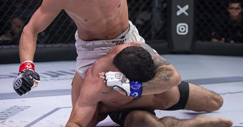 Асаф Чопуров досрочно защитил чемпионский пояс в UAE Warriors