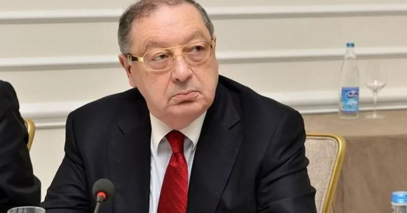 Президент наградил Джамиля Алиева орденом Истиглал
