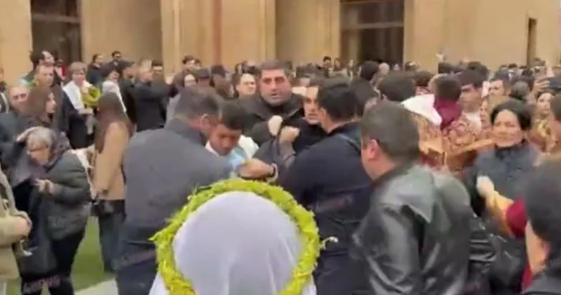 Paşinyanla insidentdən sonra iki nəfər saxlanıldı VİDEO