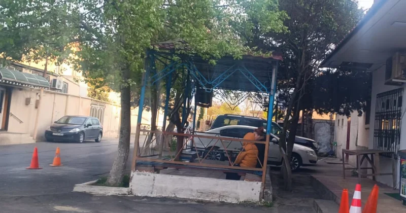 Жители поселка НЗС в подвешенном состоянии фото