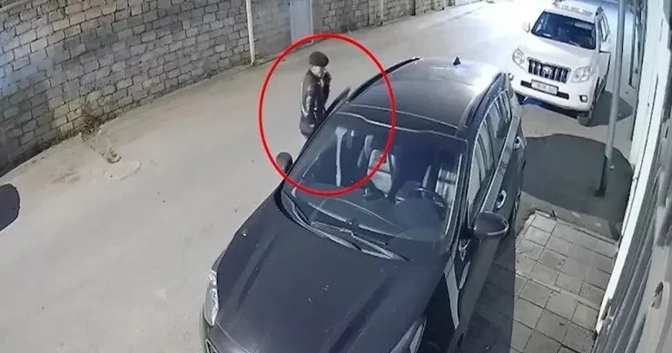Задержаны подозреваемые в серии краж из автомобилей Minval Politika
