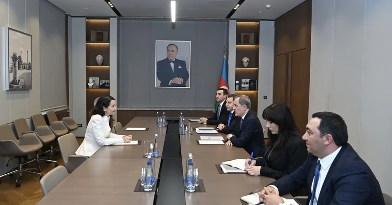 Ceyhun Bayramov Uruqvayın xarici işlər nazirinin müavini ilə görüşüb FOTO