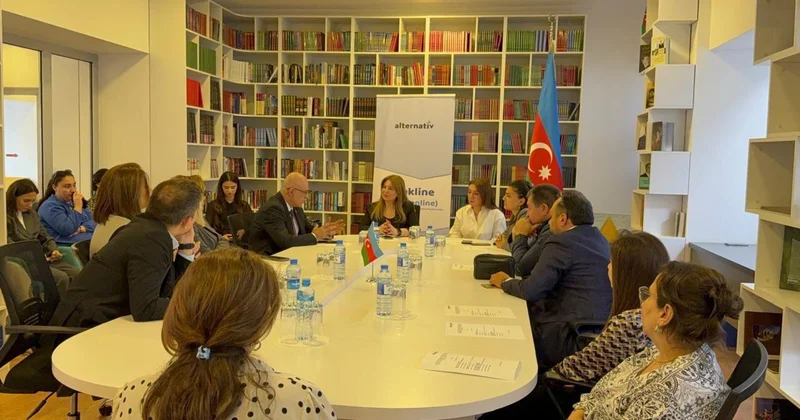 “Bookline” layihəsi yekunlaşdı Kitaba aparan rəqəmsal yol FOTO