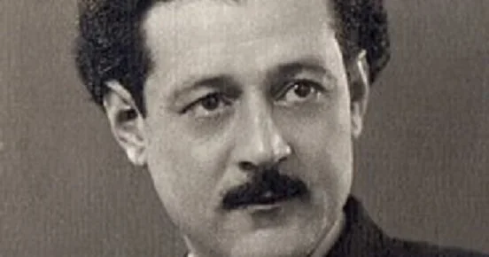 Bu gün teatr xadimi, rəssam Nüsrət Fətullayevin doğum günüdür
