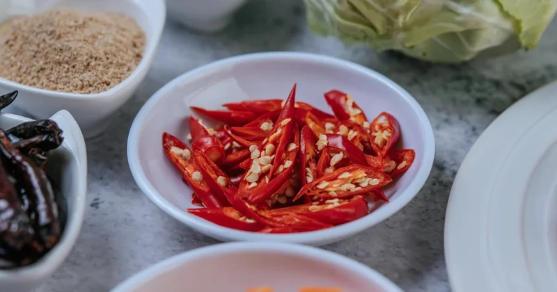 Acı yeməklər iştahanı azaldır