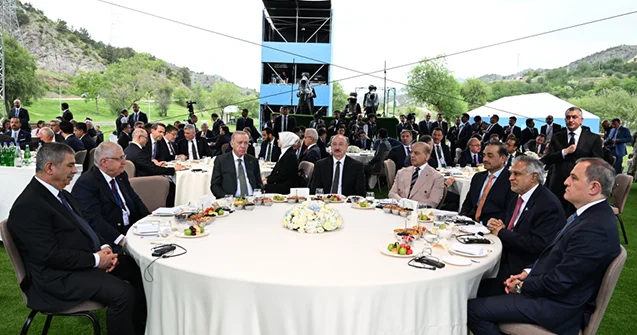Dünənki konsertdə Məhəbbət Kazımov da yad olundu Video