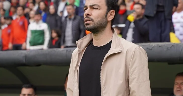 Debütant Selçuk İnanla anlaşıb