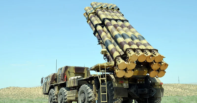Azərbaycan Ordusunun “Smerç” YARS bölməsinin döyüş atışlı taktiki təlimi keçirilib VİDEO