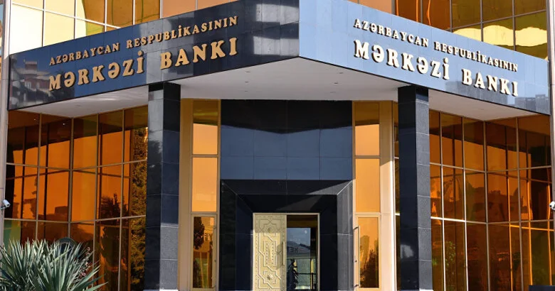 11 fiziki şəxsin sığorta agenti lisenziyası ləğv olunub