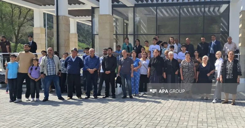 В селе Бейлик Лачинского района очередной группе переселенцев вручены ключи от домов ОБНОВЛЕНО