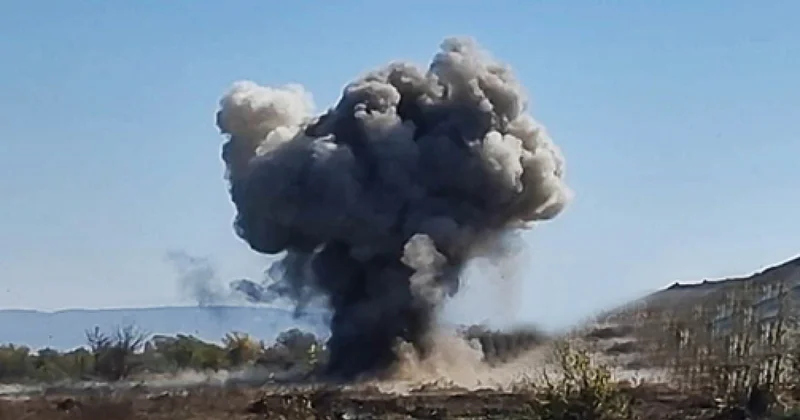 Азербайджанский военнослужащий подорвался на мине