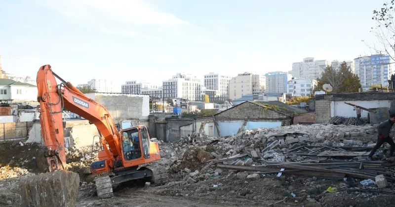 В Баку продолжается снос домов в Ясамальском районе планируется создание парка