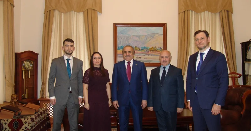 Beynəlxalq konfransın təşkilatçıları Ədəbiyyat Muzeyinin qonağı olublar