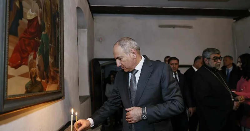 Fazil Mustafa: Ermənilər öz kilisələrinə belə münasibət göstərirlərsə...