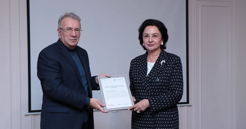 Məşhur alim rektorun yeni müşaviri TƏYİN OLUNDU
