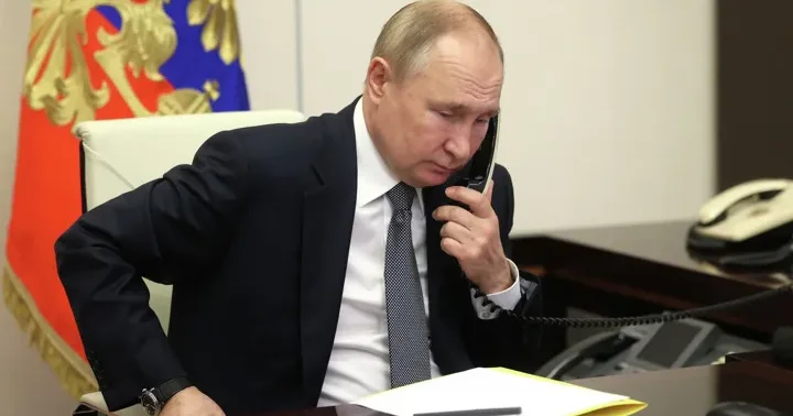 Putin bu şəxsləri təbrik etdi