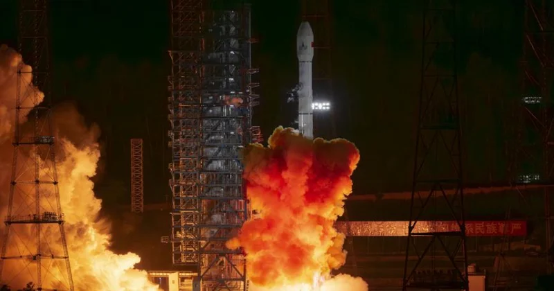 Çin asteroidləri tədqiq edəcək zondu kosmosa göndərib