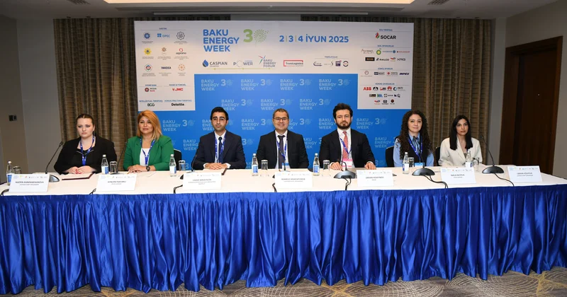 “Baku Energy Week”ə həsr olunmuş mətbuat konfransı keçirilib