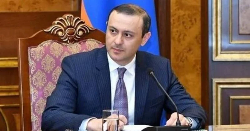 “Azərbaycanla sülh sazişinin imzalanması ilə bağlı məsləhətləşmələr aparılır”