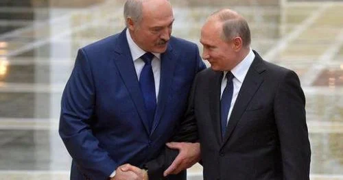 Putin və Lukaşenko Ermənistandakı vəziyyətlə bağlı fikir mübadiləsi aparıblar